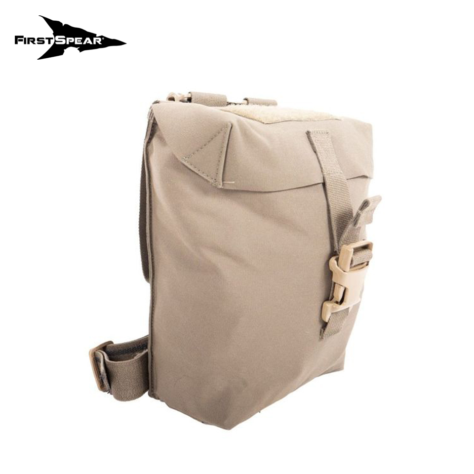 GAS MASK POUCH W/TUBES FASTNER